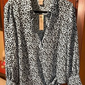 Chico's Side Tie Pullover Animal Print Top Long Sleeve Size 1 Botanical Blue NWT